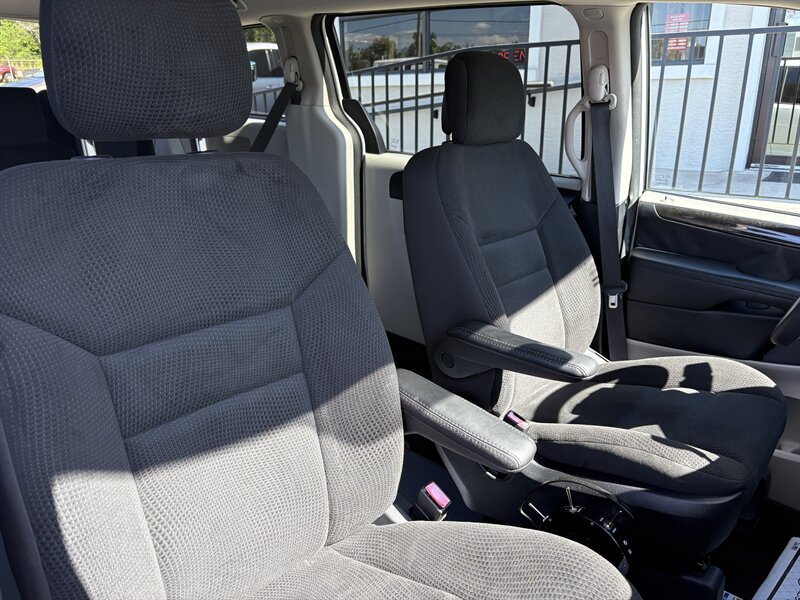 2019 Dodge Grand Caravan SE - Photo 22 - Lecanto, FL 34461