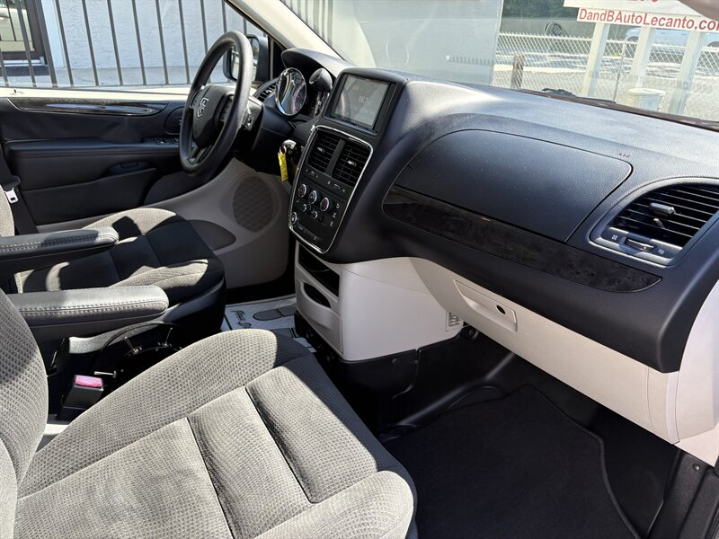 2019 Dodge Grand Caravan SE - Photo 21 - Lecanto, FL 34461