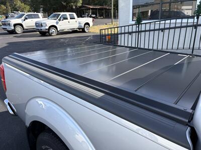 2012 Nissan Frontier SV V6   - Photo 24 - Lecanto, FL 34461