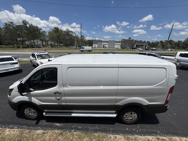 2025 Ford Transit 250 Low Roof - Photo 4 - Lecanto, FL 34461