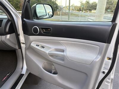 2010 Toyota Tacoma V6 SR5 TRD OFF ROAD - Photo 7 - Lecanto, FL 34461