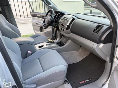 2010 Toyota Tacoma V6 SR5 TRD OFF ROAD - Photo 8 - Lecanto, FL 34461