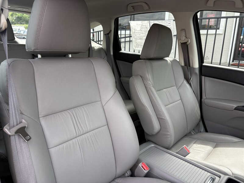 2012 Honda CR-V LX - Photo 16