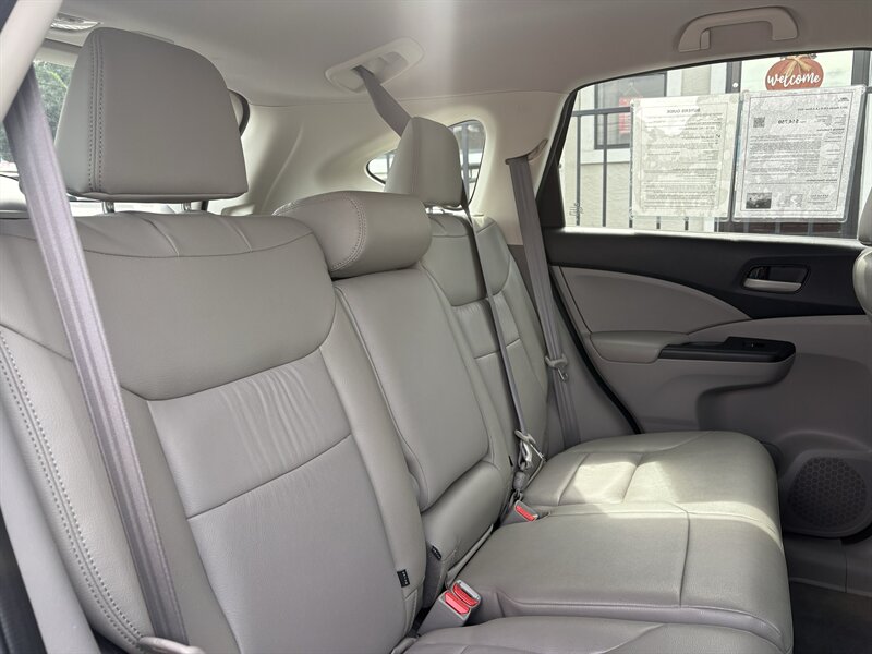 2012 Honda CR-V LX - Photo 18