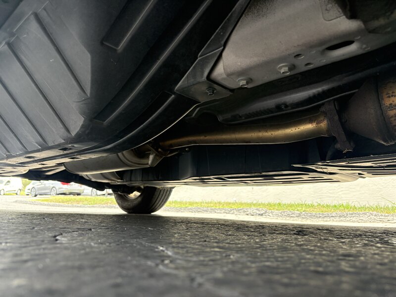 2012 Honda CR-V LX - Photo 24