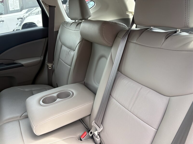 2012 Honda CR-V LX - Photo 21