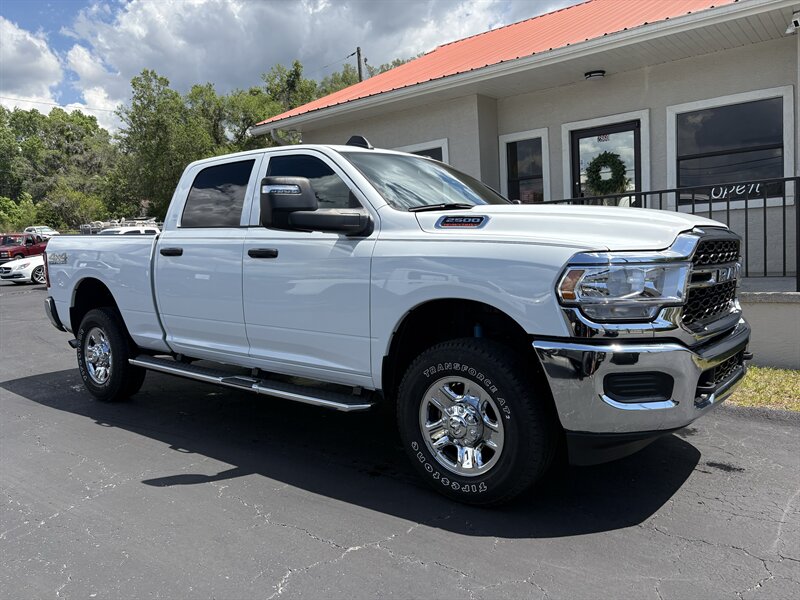 2024 RAM 2500 Tradesman   - Photo 1 - Lecanto, FL 34461