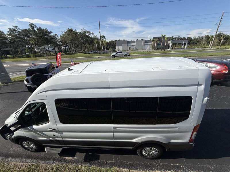 2021 Ford Transit 350 XL 15 Passenger High Roof Ecoboost - Photo 6 - Lecanto, FL 34461