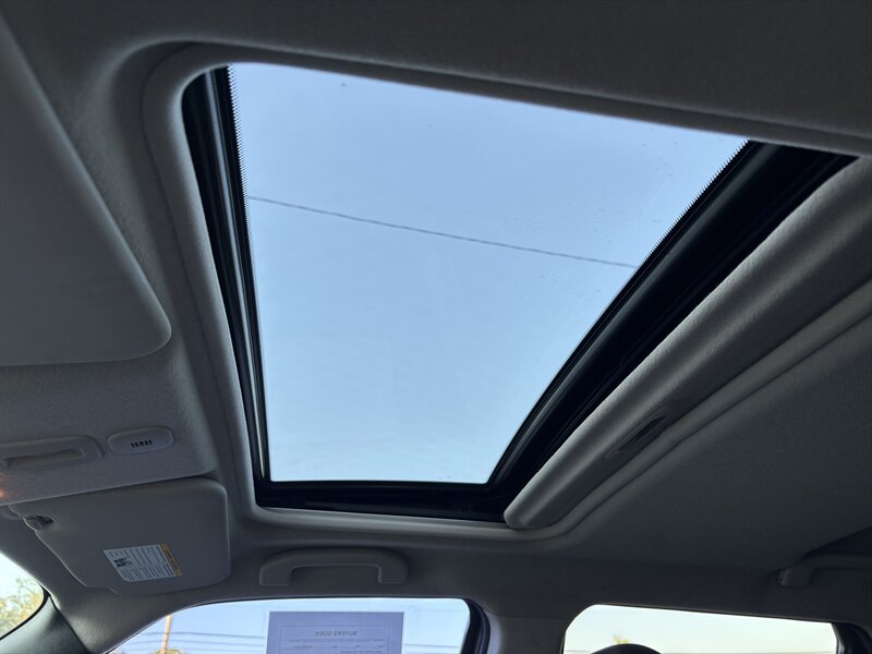 2012 Nissan JUKE S - Photo 11 - Lecanto, FL 34461