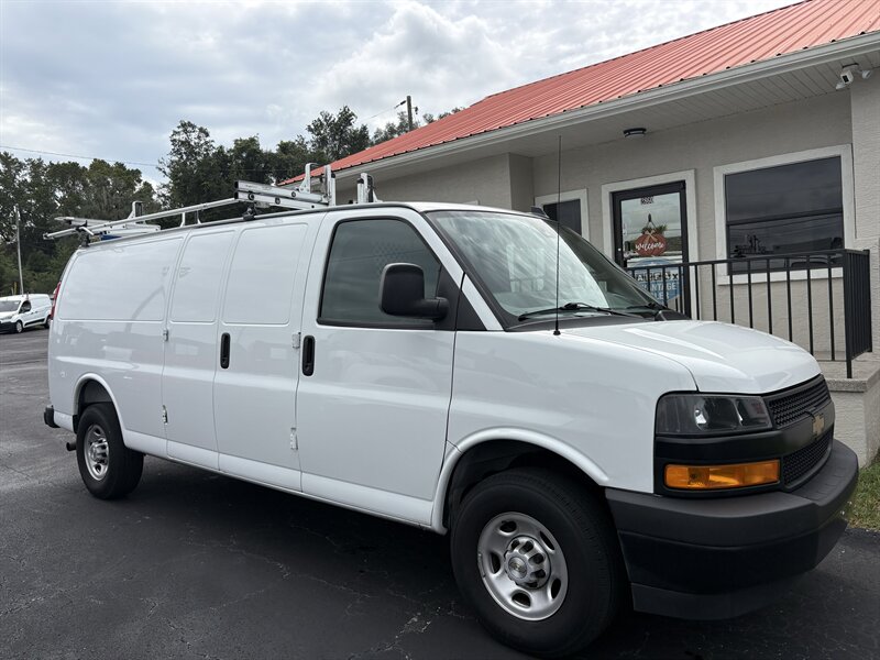 2025 Chevrolet Express 3500 Extended Cargo Van - Photo 2 - Lecanto, FL 34461