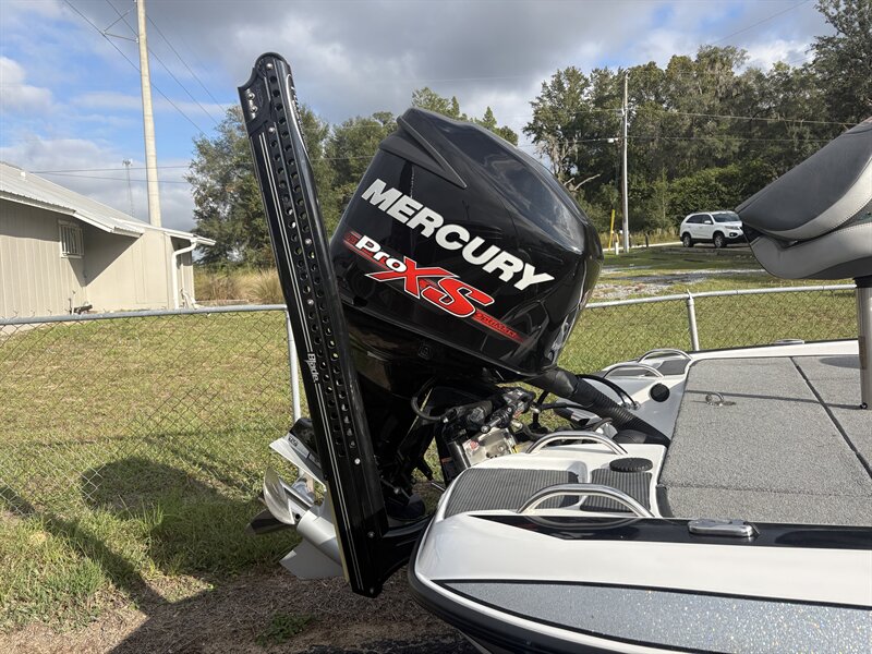 2017 Phoenix 919 ProXP   - Photo 3 - Lecanto, FL 34461