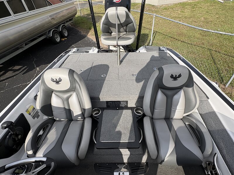 2017 Phoenix 919 ProXP   - Photo 15 - Lecanto, FL 34461