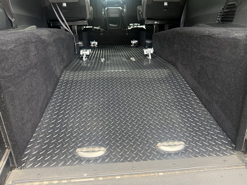 2022 Chrysler Pacifica Touring Wheelchair Accessible - Photo 35 - Lecanto, FL 34461