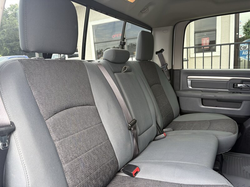2020 RAM 1500 Classic SLT - Photo 32 - Lecanto, FL 34461