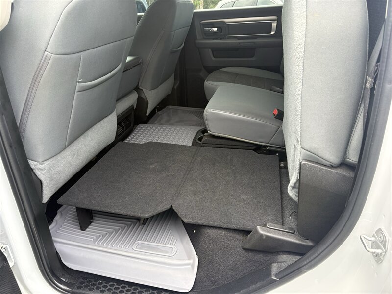 2020 RAM 1500 Classic SLT - Photo 37 - Lecanto, FL 34461