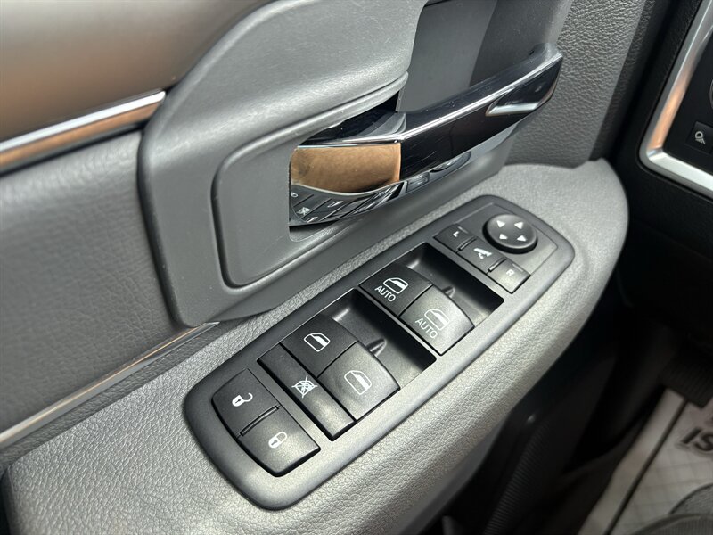 2020 RAM 1500 Classic SLT - Photo 16 - Lecanto, FL 34461