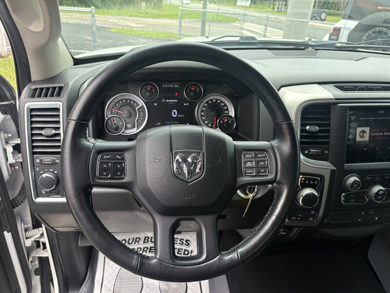 2020 RAM 1500 Classic SLT - Photo 11 - Lecanto, FL 34461