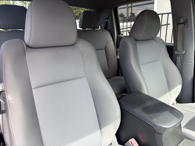 2014 Toyota Tacoma PreRunner V6 TRD SPORT - Photo 20 - Lecanto, FL 34461