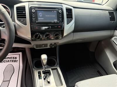 2014 Toyota Tacoma PreRunner V6 TRD SPORT - Photo 12 - Lecanto, FL 34461