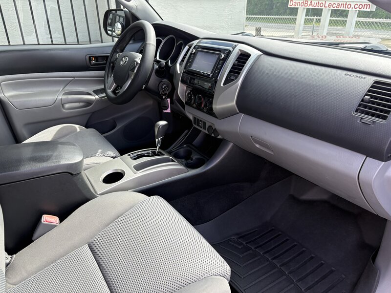 2014 Toyota Tacoma PreRunner V6 TRD SPORT - Photo 19 - Lecanto, FL 34461