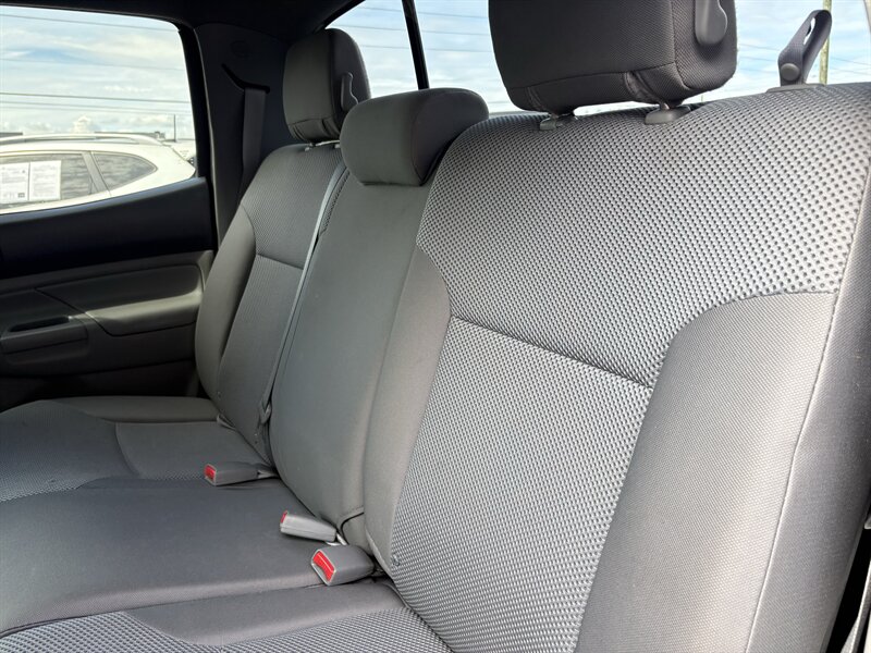 2014 Toyota Tacoma PreRunner V6 TRD SPORT - Photo 24 - Lecanto, FL 34461