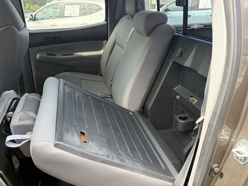 2014 Toyota Tacoma PreRunner V6 TRD SPORT - Photo 25 - Lecanto, FL 34461
