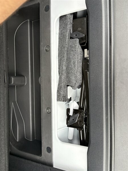 2023 Ford Bronco Raptor - Photo 34 - Lecanto, FL 34461