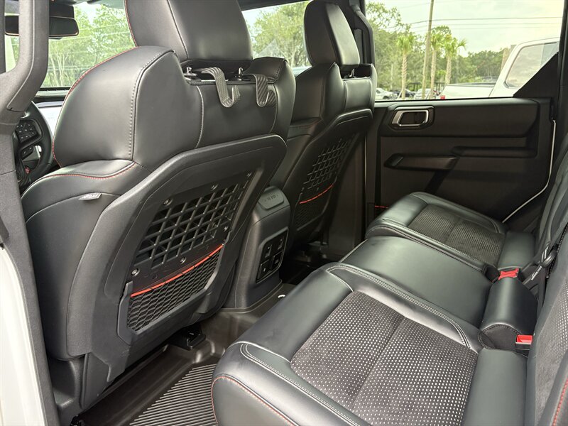 2023 Ford Bronco Raptor - Photo 32 - Lecanto, FL 34461