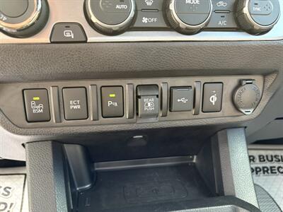 2023 Toyota Tacoma Limited   - Photo 16 - Lecanto, FL 34461