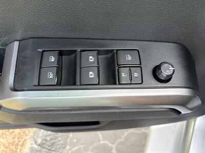 2023 Toyota Tacoma Limited   - Photo 17 - Lecanto, FL 34461