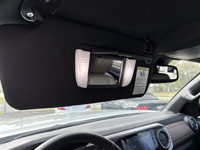 2023 Toyota Tacoma Limited   - Photo 21 - Lecanto, FL 34461