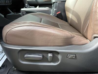 2023 Toyota Tacoma Limited   - Photo 18 - Lecanto, FL 34461