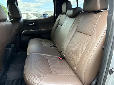 2023 Toyota Tacoma Limited   - Photo 32 - Lecanto, FL 34461