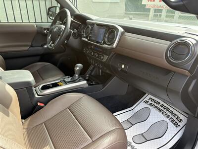 2023 Toyota Tacoma Limited   - Photo 23 - Lecanto, FL 34461