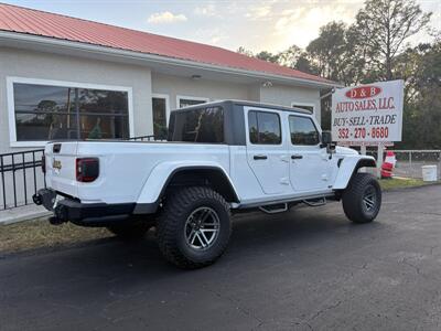 2020 Jeep Gladiator Rubicon   - Photo 3 - Lecanto, FL 34461