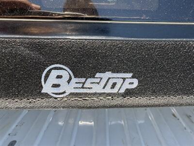 2020 Jeep Gladiator Sport S   - Photo 25 - Lecanto, FL 34461