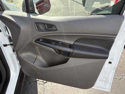 2023 Ford Transit Connect XL   - Photo 16 - Lecanto, FL 34461