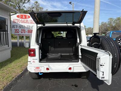 2023 Jeep Wrangler Sahara 4xe   - Photo 31 - Lecanto, FL 34461