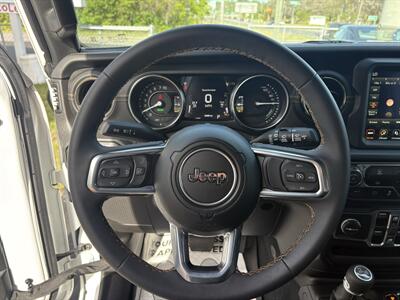 2023 Jeep Wrangler Sahara 4xe   - Photo 12 - Lecanto, FL 34461