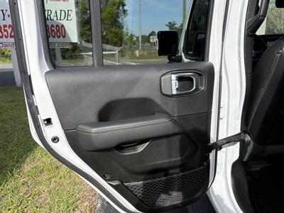 2023 Jeep Wrangler Sahara 4xe   - Photo 28 - Lecanto, FL 34461
