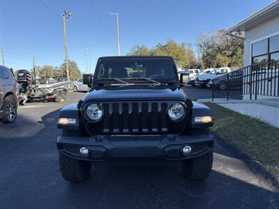 2020 Jeep Wrangler Unlimited Sahara   - Photo 2 - Lecanto, FL 34461