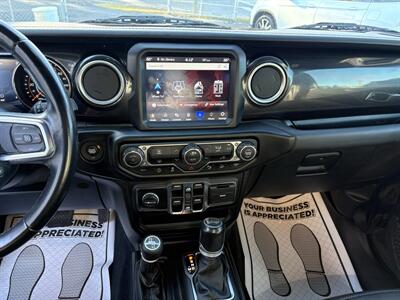 2020 Jeep Wrangler Unlimited Sahara   - Photo 10 - Lecanto, FL 34461