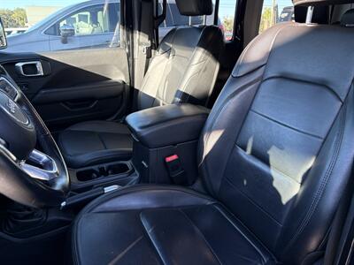 2020 Jeep Wrangler Unlimited Sahara   - Photo 7 - Lecanto, FL 34461