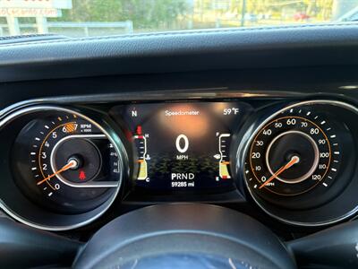 2020 Jeep Wrangler Unlimited Sahara   - Photo 9 - Lecanto, FL 34461