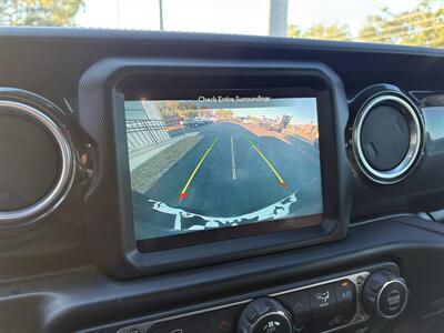 2020 Jeep Wrangler Unlimited Sahara   - Photo 23 - Lecanto, FL 34461