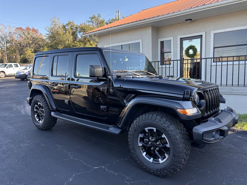 2020 Jeep Wrangler Unlimited Sahara   - Photo 1 - Lecanto, FL 34461
