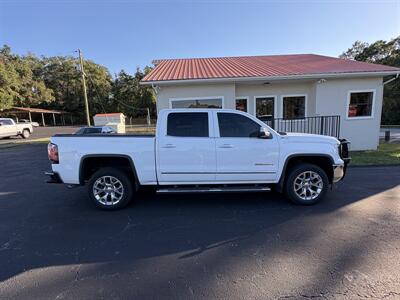 2017 GMC Sierra 1500 SLT   - Photo 2 - Lecanto, FL 34461