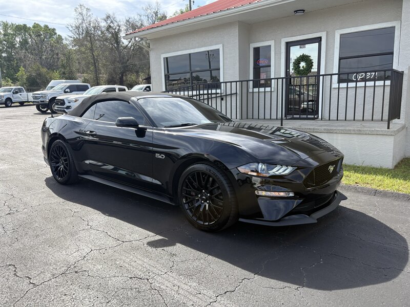2018 Ford Mustang GT Premium   - Photo 1 - Lecanto, FL 34461