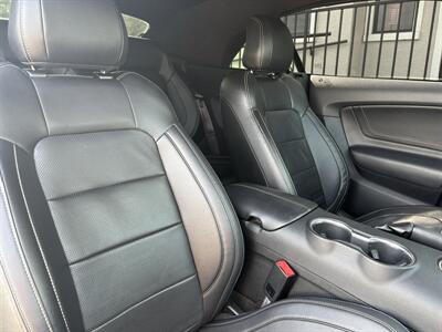 2018 Ford Mustang GT Premium - Photo 15 - Lecanto, FL 34461