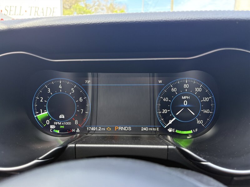 2018 Ford Mustang GT Premium - Photo 9 - Lecanto, FL 34461